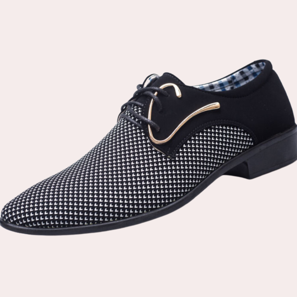 https://cdn.shopify.com/s/files/1/0673/3581/5471/files/C5519-Bogdi-black.png?v=1721742010