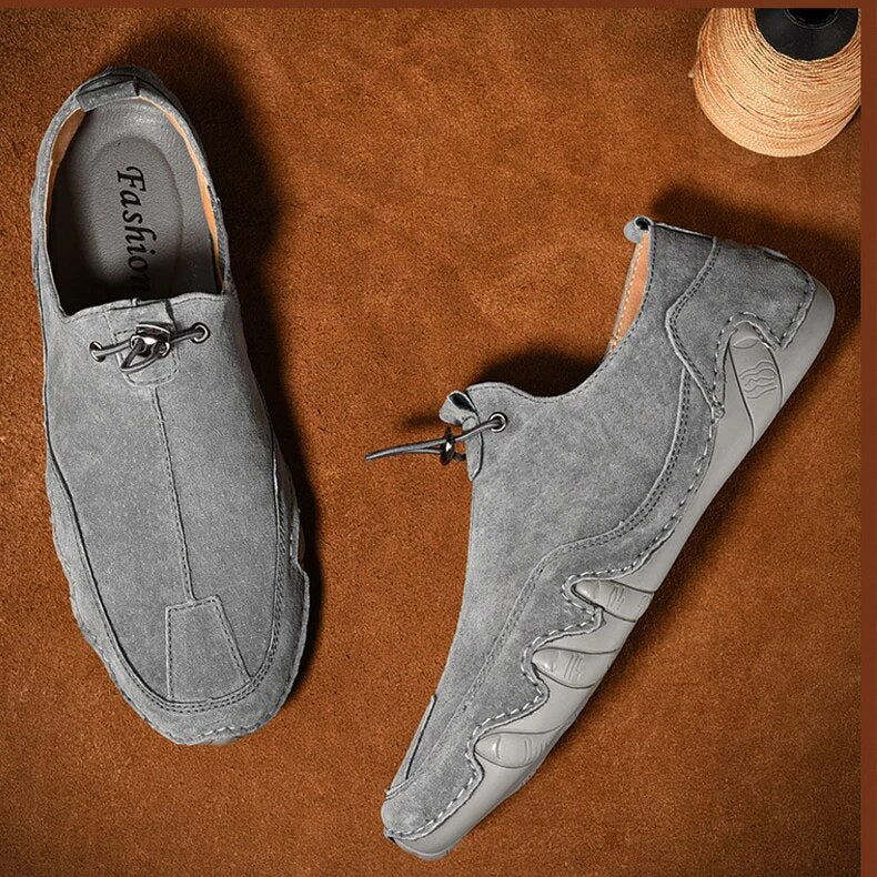 https://cdn.shopify.com/s/files/1/0836/8488/4814/files/H1To2022-Heren-Sneakers-Casual-Slip-Op-Loafers-Outdoor-Licht-Flats-Herfst-Echt-Lederen-Schoenen-Comfortabele-Effen_c4de9553-d6f3-4a04-be36-324f5683e38a.jpg?v=1744444068