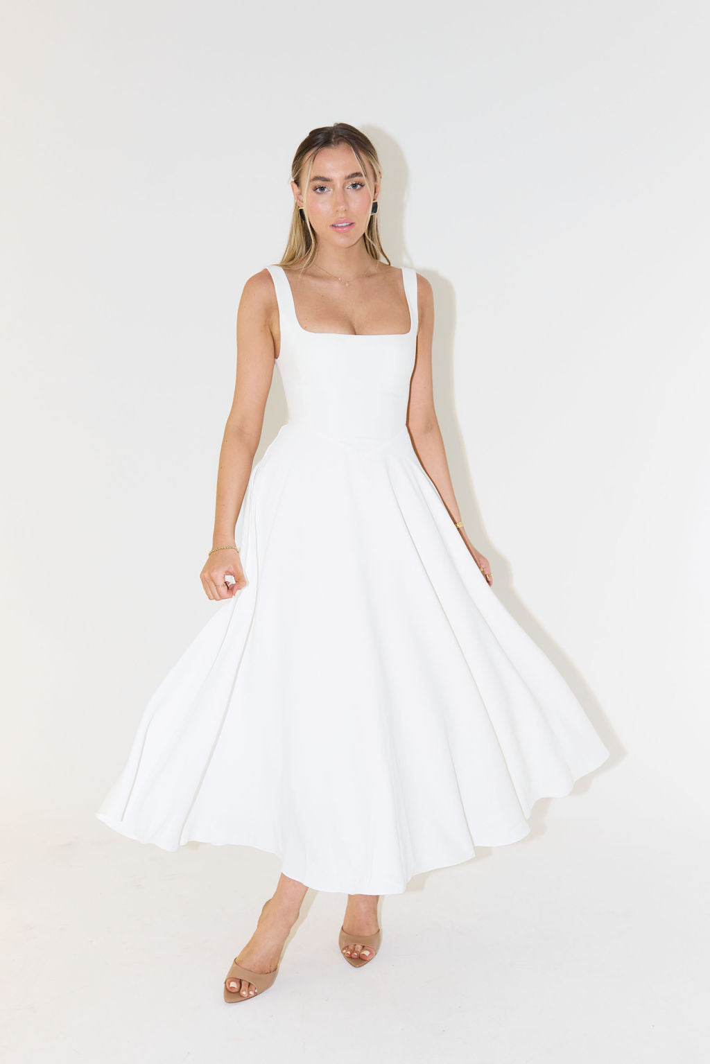 Bonnie | Elegante midi -jurk 2